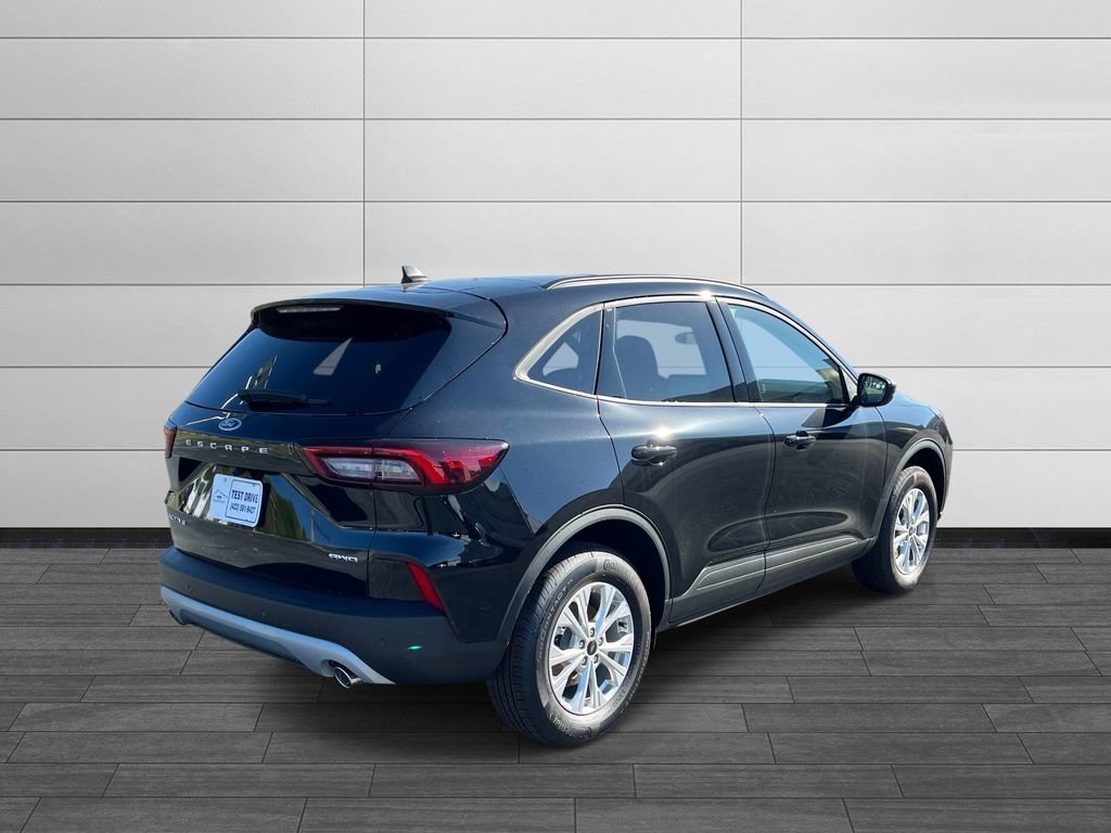 New 2026 Ford Escape Active w/ Tech Pack #1 AWD/4WD image 3