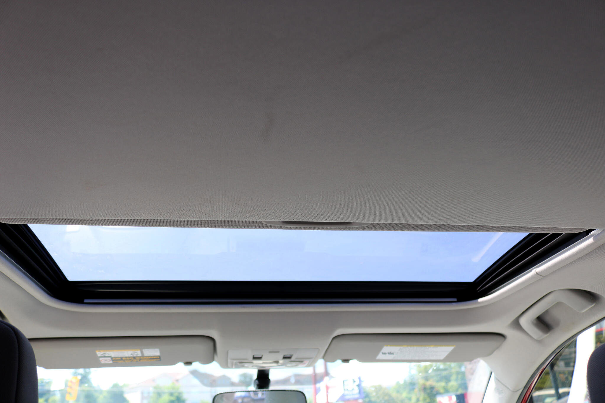 Used 2013 Toyota RAV4 XLE image 30