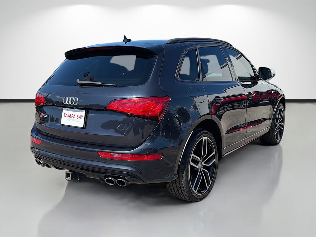 Used 2017 Audi SQ5 Premium Plus w/ Technology Package AWD/4WD image 3