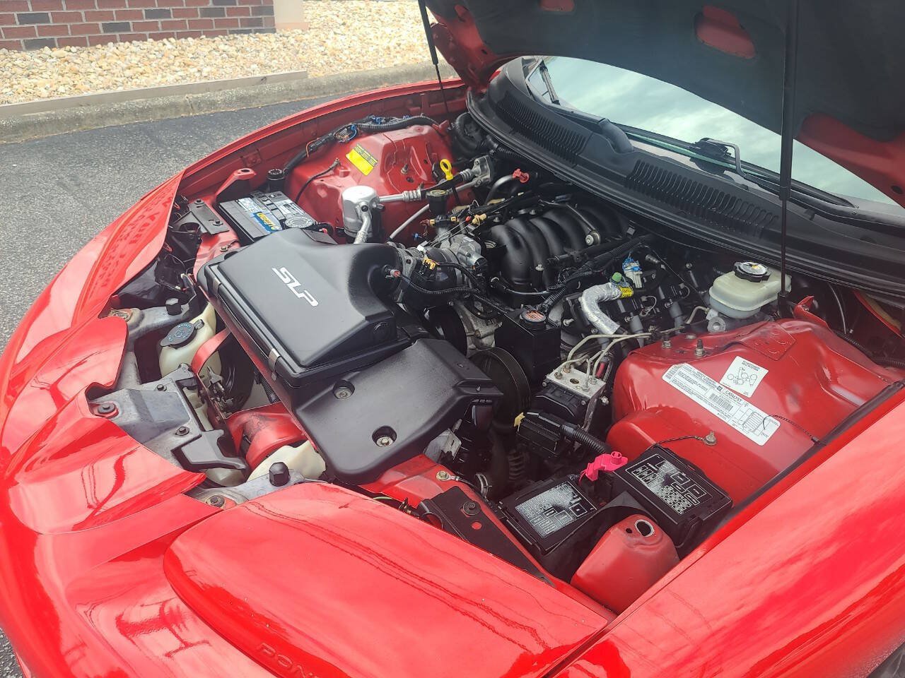 Used 1999 Pontiac Firebird Formula w/ Security Pkg RWD image 32