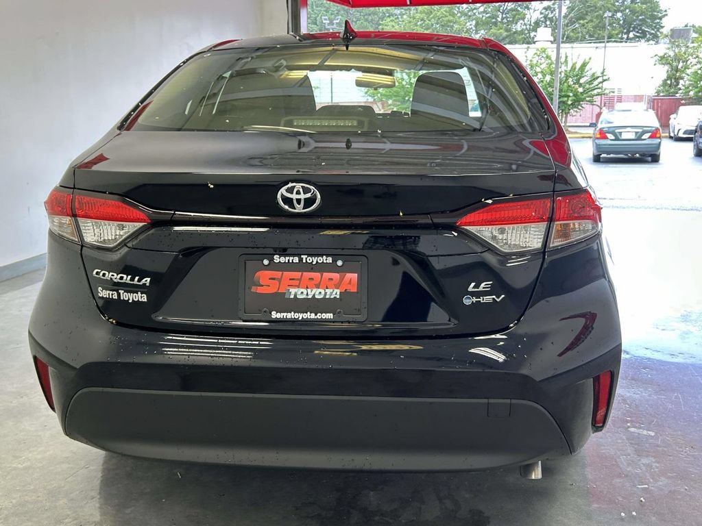 Used 2026 Toyota Corolla LE w/ LE Premium Package FWD image 4