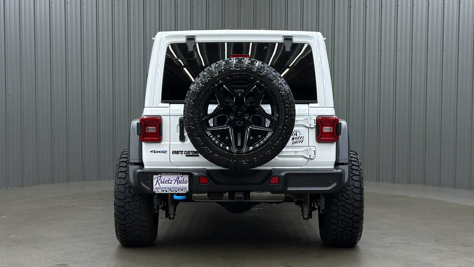 Used 2024 Jeep Wrangler Unlimited AWD/4WD image 4
