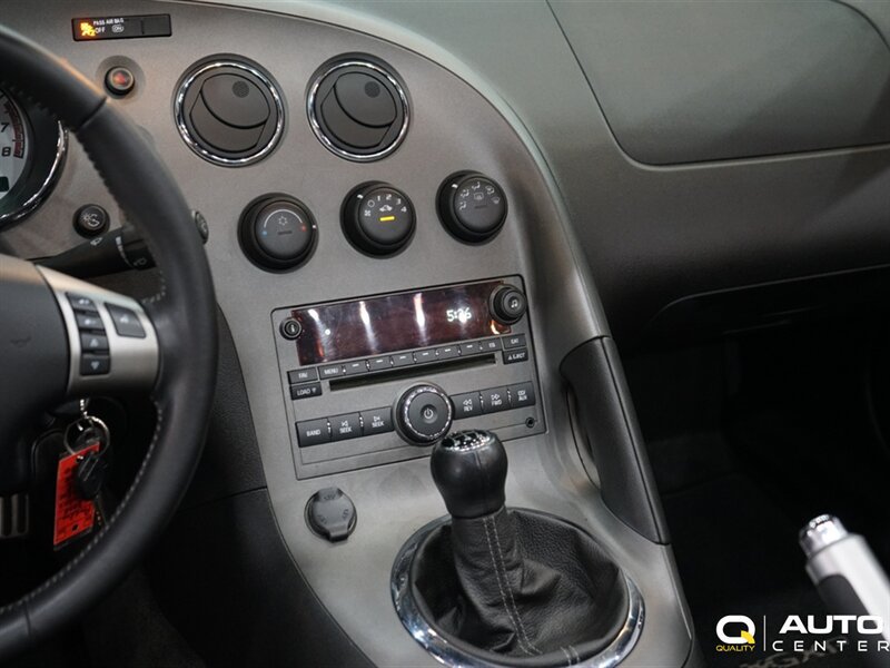 Used 2008 Pontiac Solstice GXP RWD image 20