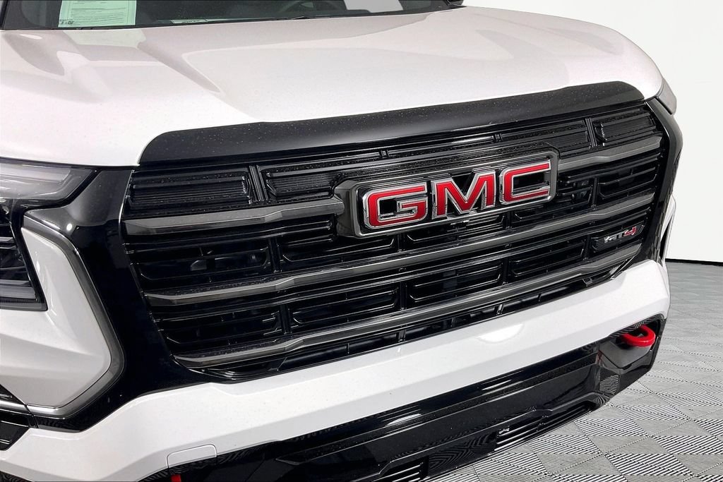 Used 2026 GMC Terrain AT4 w/ LPO, Floor Liner Package AWD/4WD image 28