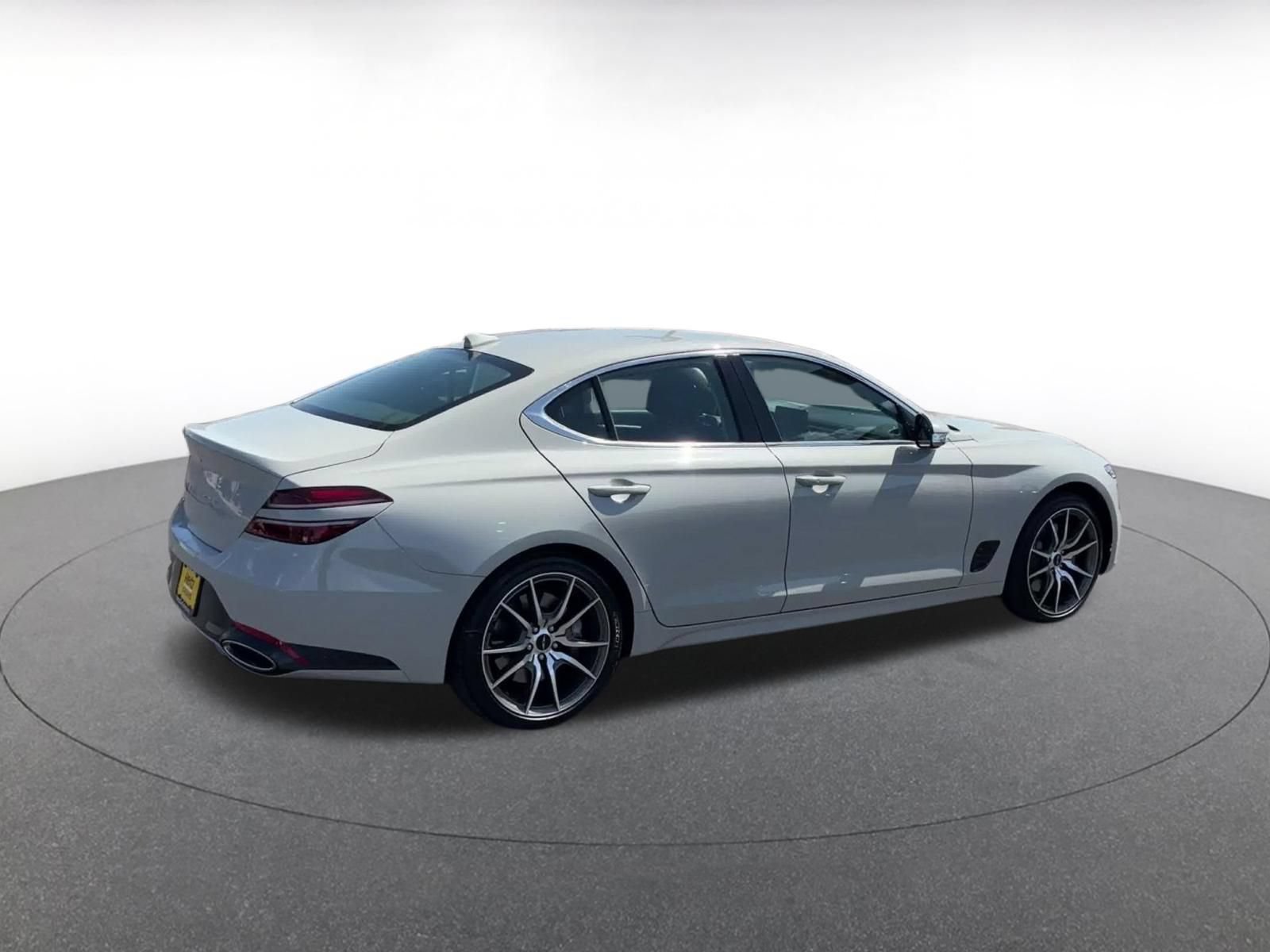 Used 2026 Genesis G70 2.5T RWD image 14
