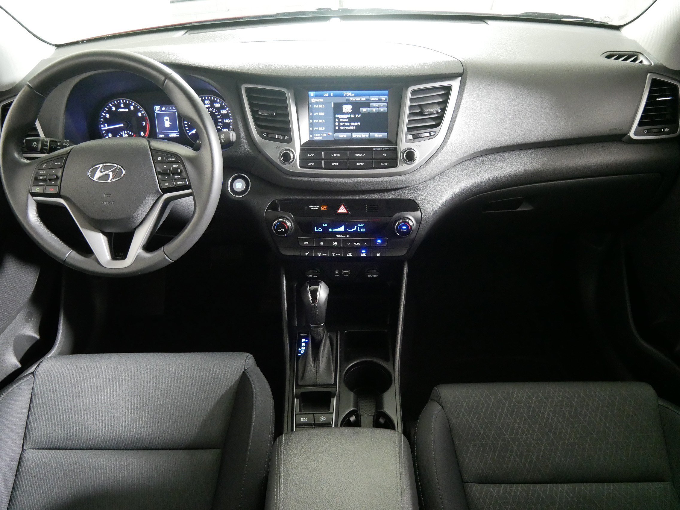 Used 2018 Hyundai Tucson Value AWD/4WD image 10