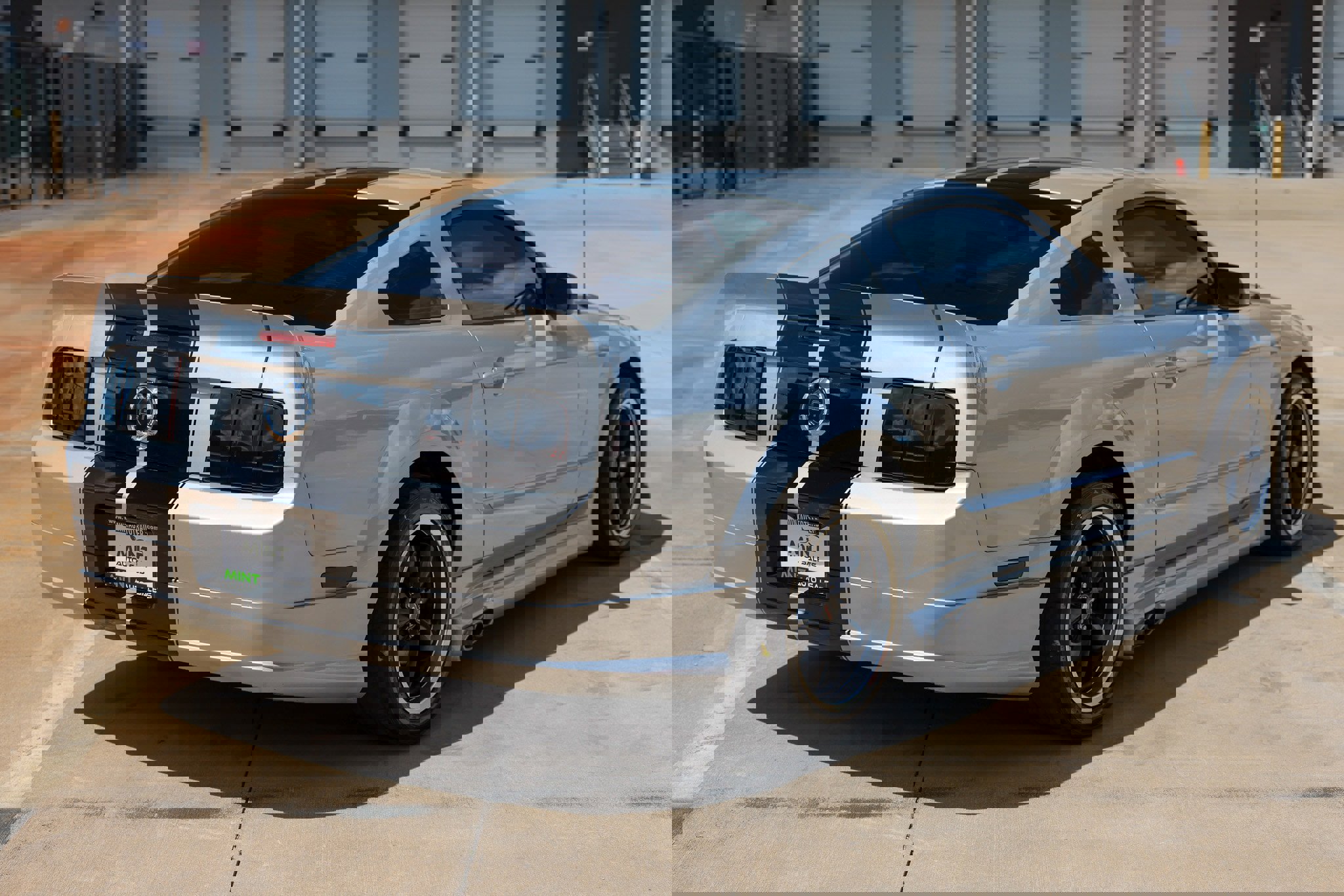 Used 2006 Ford Mustang GT Premium RWD image 14