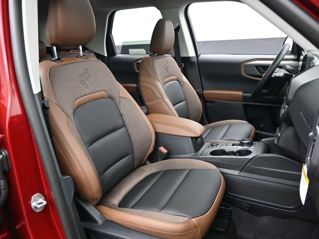 New 2025 Ford Bronco Sport Outer Banks w/ Outer Banks Tech Package+ image 32