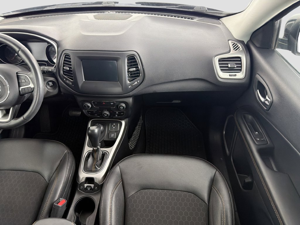 Used 2018 Jeep Compass Latitude w/ Popular Equipment Group AWD/4WD image 20