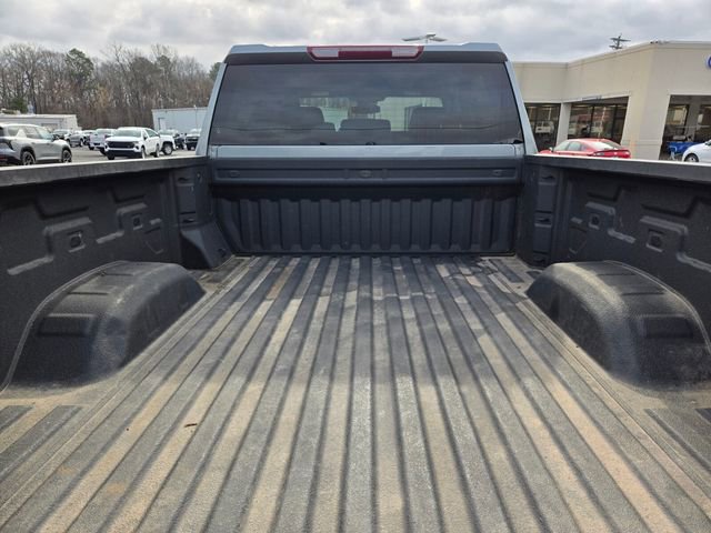 Used 2024 Chevrolet Silverado 2500 Custom w/ Custom Value Package image 19