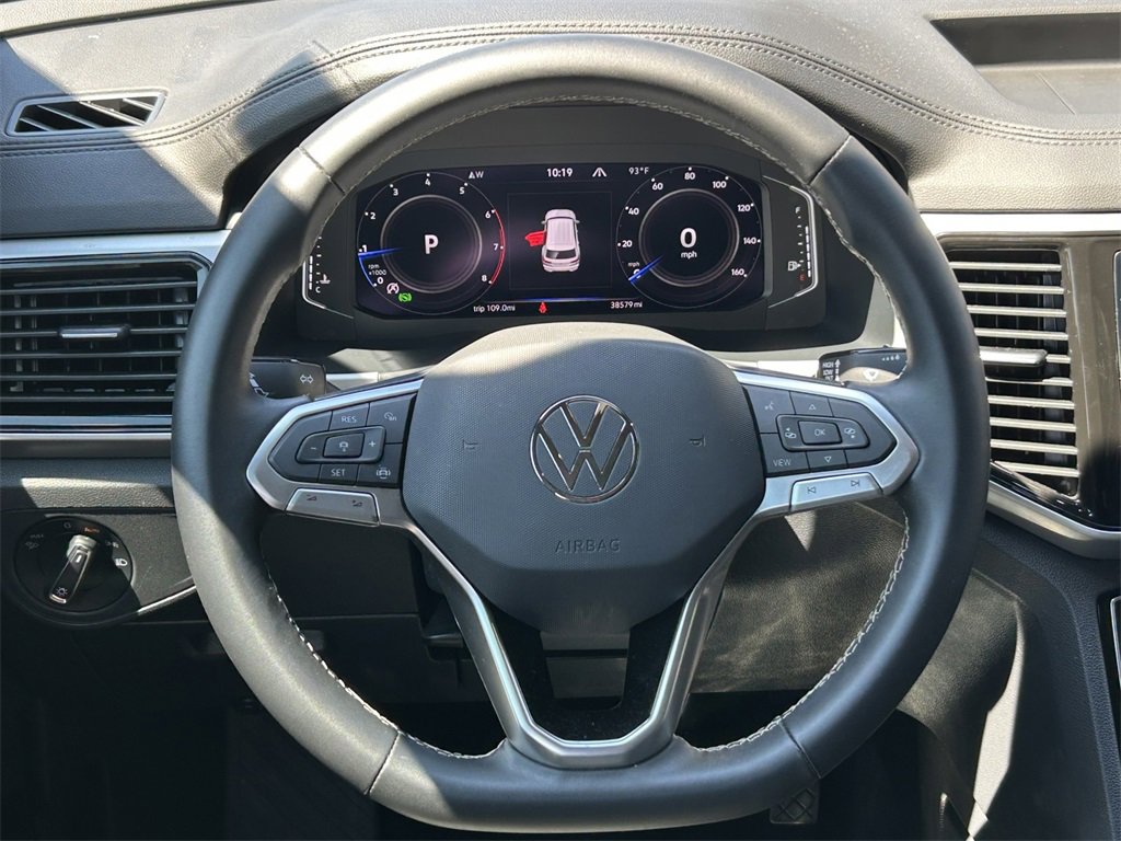 Used 2022 Volkswagen Atlas Cross Sport SE image 30