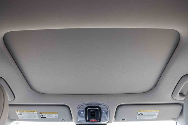New 2026 Hyundai Kona Limited FWD image 19