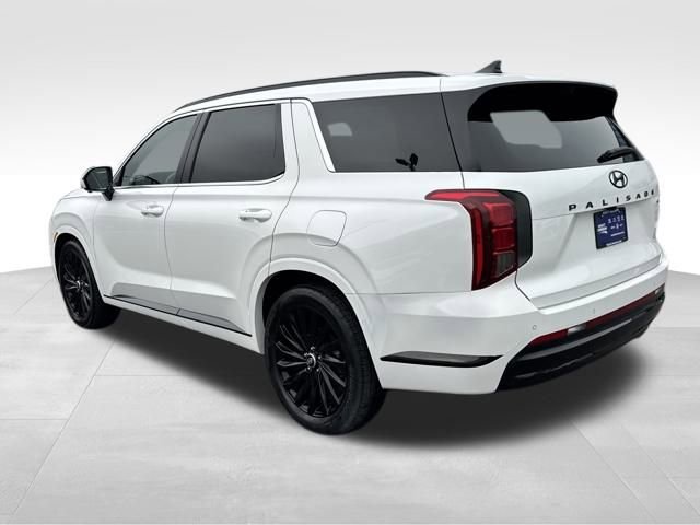 Used 2024 Hyundai Palisade Calligraphy image 3