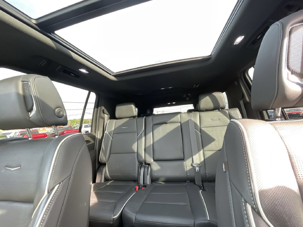 Used 2022 Cadillac Escalade ESV Sport w/ Touring Package AWD/4WD image 20