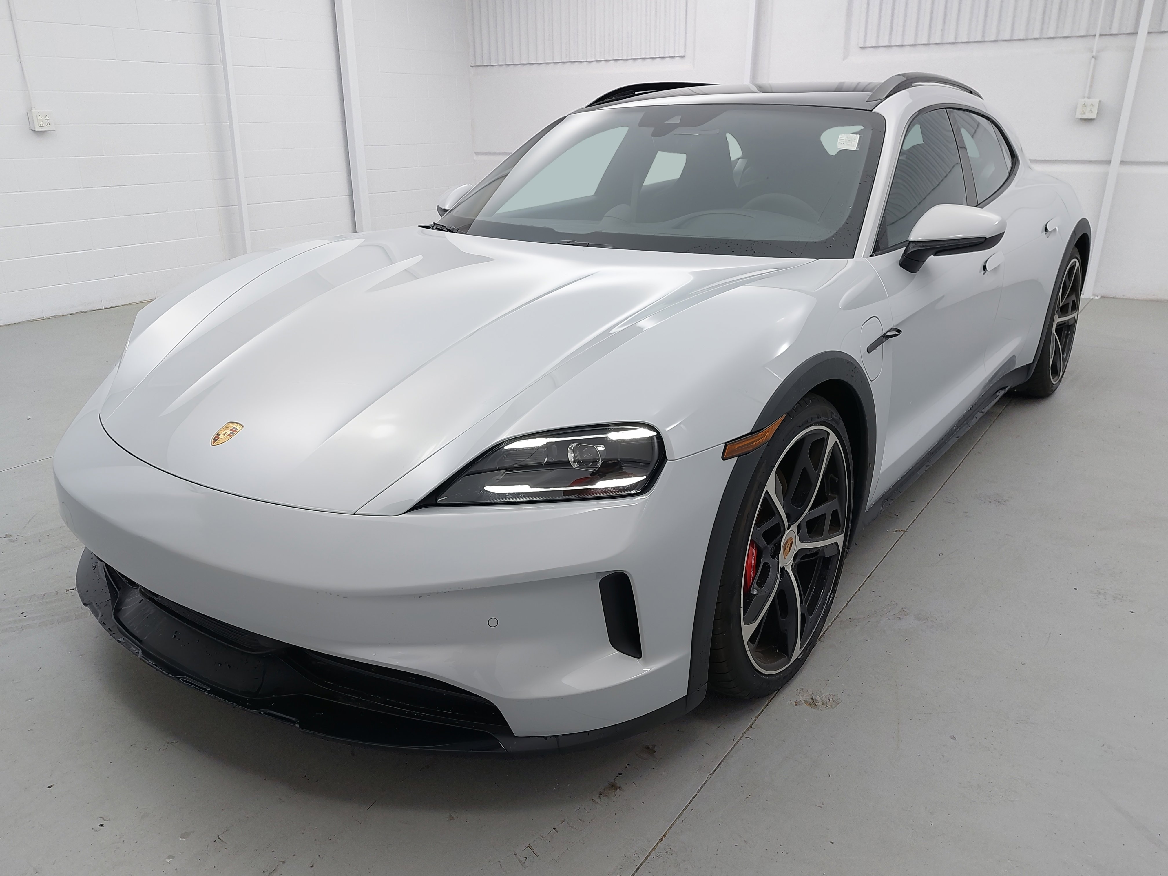 New 2025 Porsche Taycan 4S