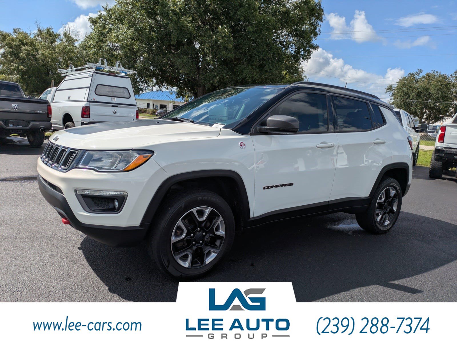 Used 2017 Jeep Compass Trailhawk w/ Leather Interior Group AWD/4WD image 6