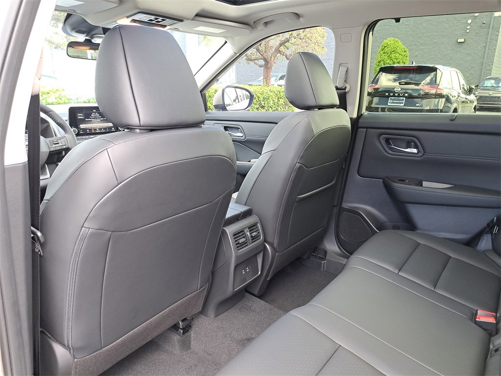 New 2026 Nissan Rogue SV image 11
