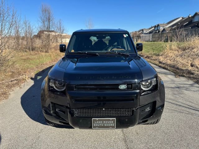 Used 2023 Land Rover Defender 130 X image 3