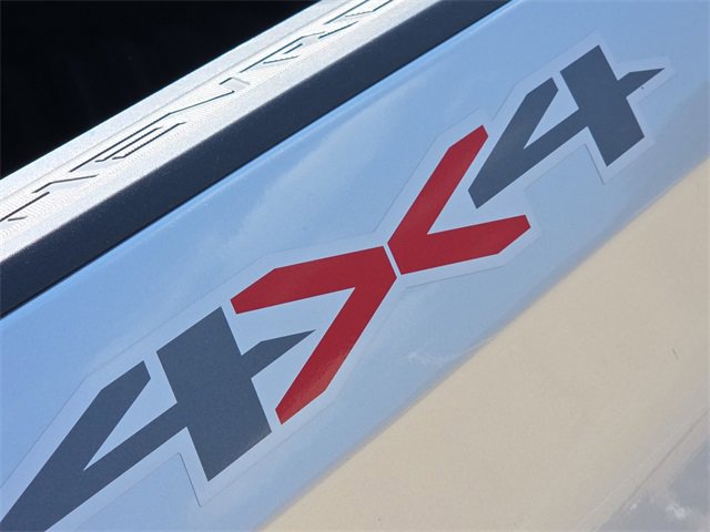 Used 2022 Chevrolet Silverado 1500 Custom w/ LPO, Dark Essentials Package image 10