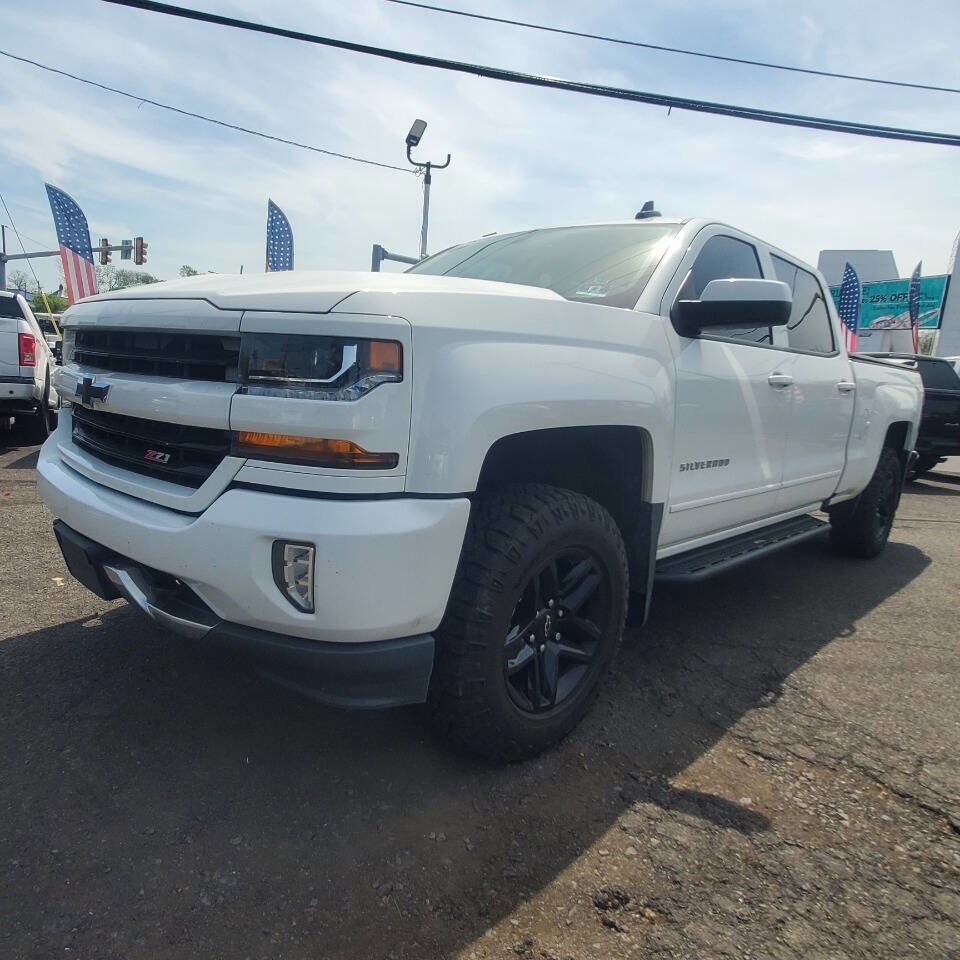 Used 2017 Chevrolet Silverado 1500 LT w/ All Star Edition image 1