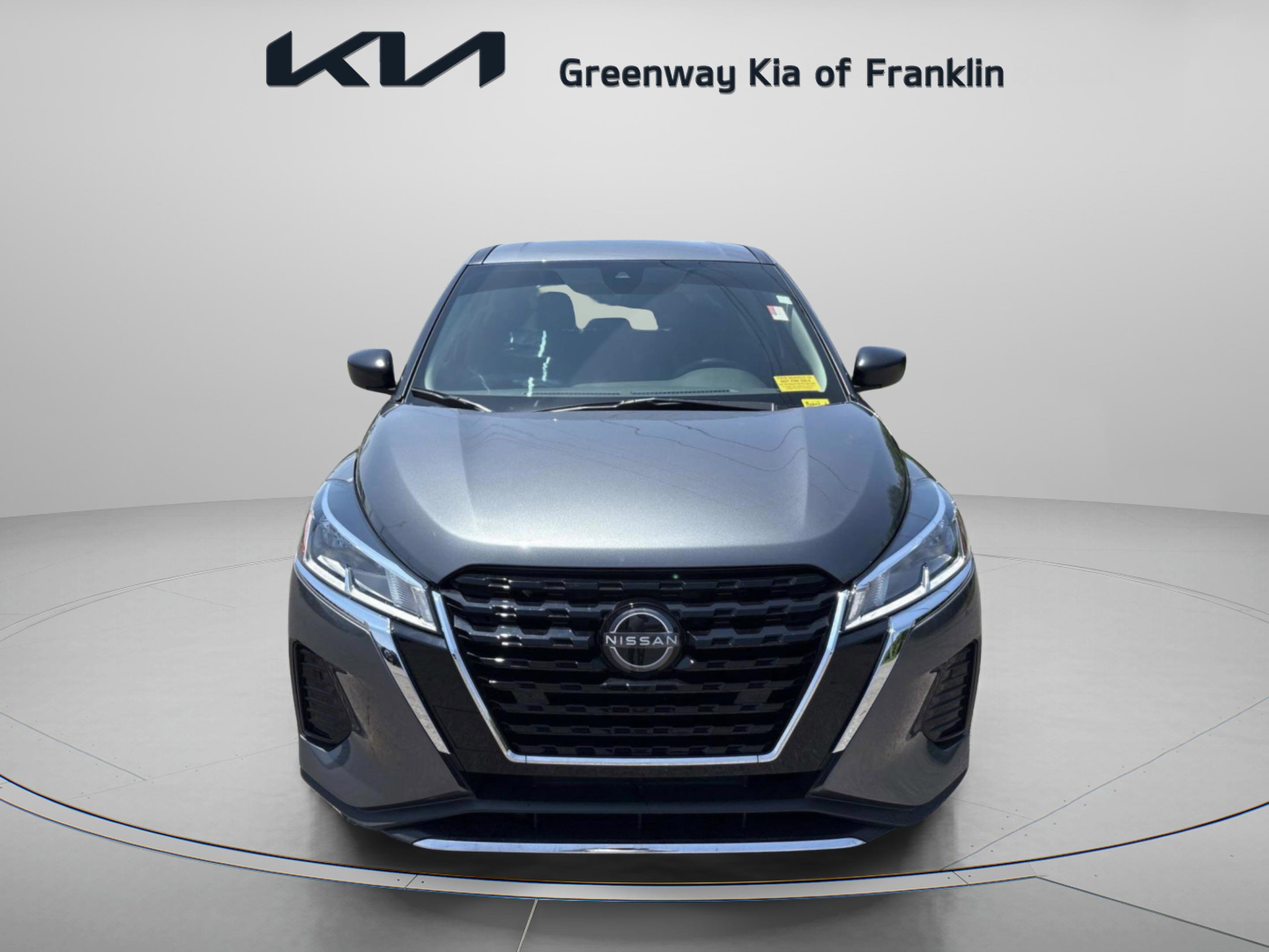 Used 2025 Nissan Kicks Play S FWD video 2