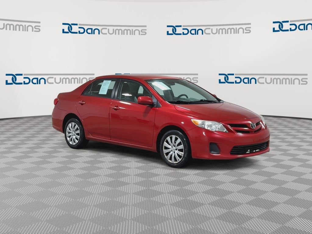 Used 2012 Toyota Corolla LE image 2