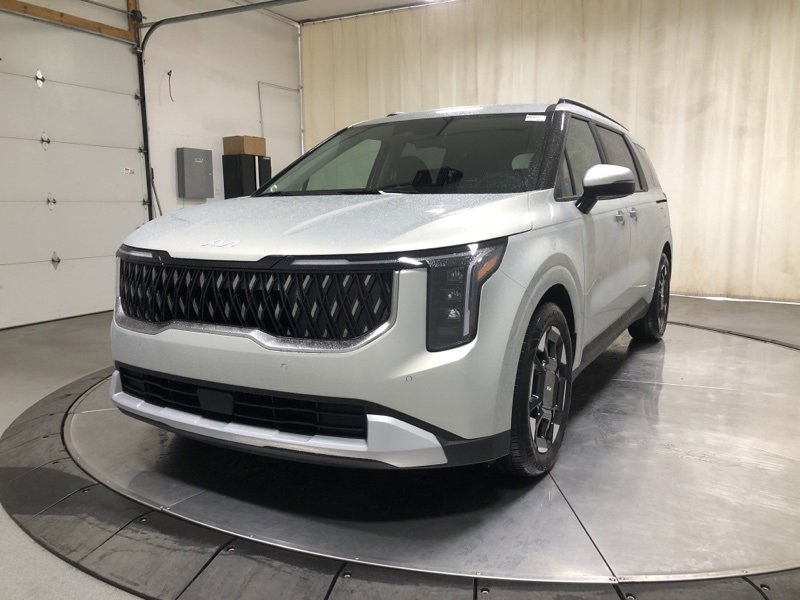 New 2026 Kia Carnival EX image 3