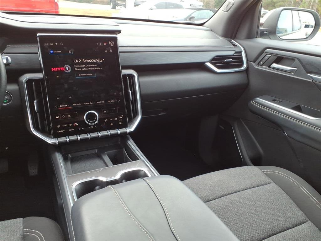 Used 2025 GMC Acadia Elevation image 9