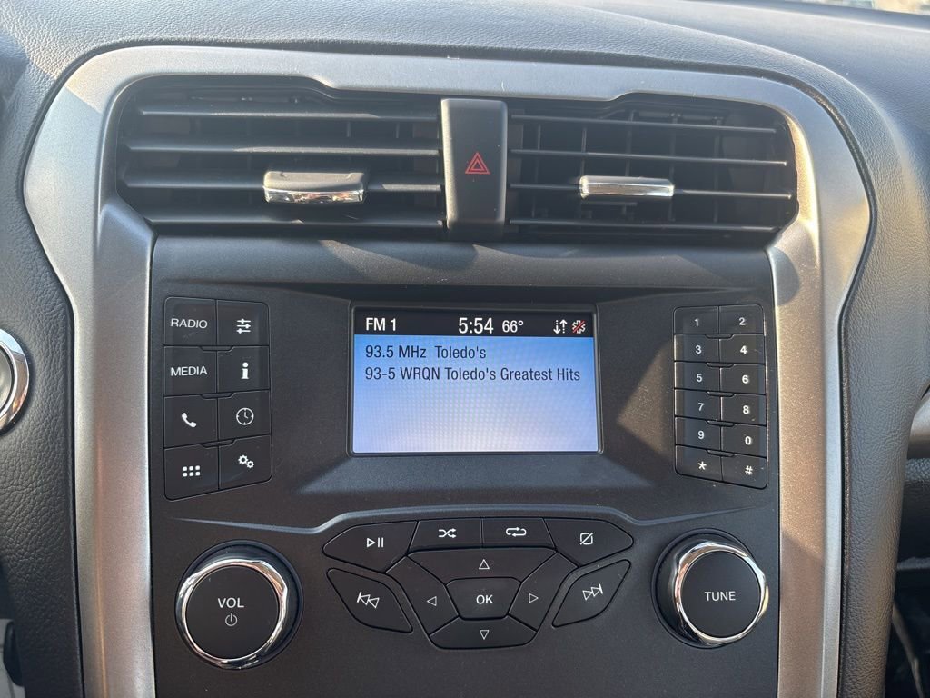 Used 2020 Ford Fusion S FWD image 25
