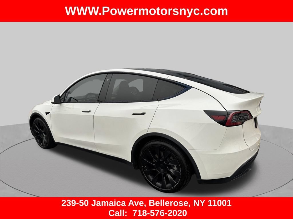 Used 2021 Tesla Model Y Long Range AWD/4WD image 3