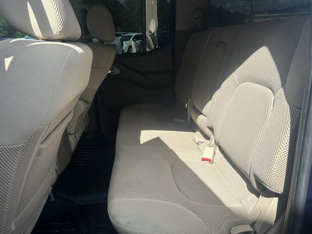 Used 2007 Nissan Frontier LE RWD image 9