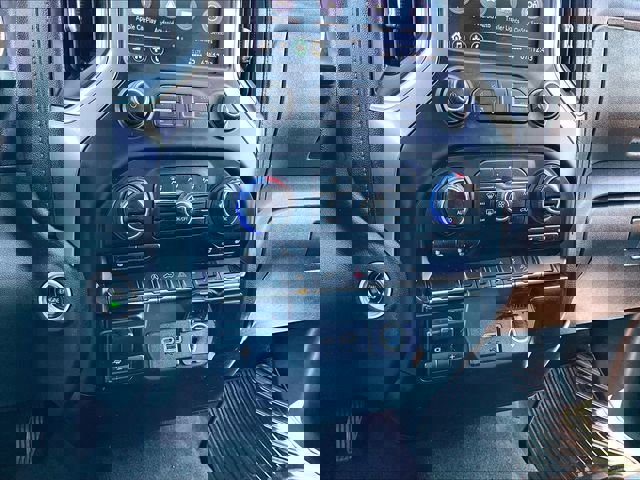 Used 2019 Chevrolet Silverado 1500 RST w/ All-Star Edition image 26