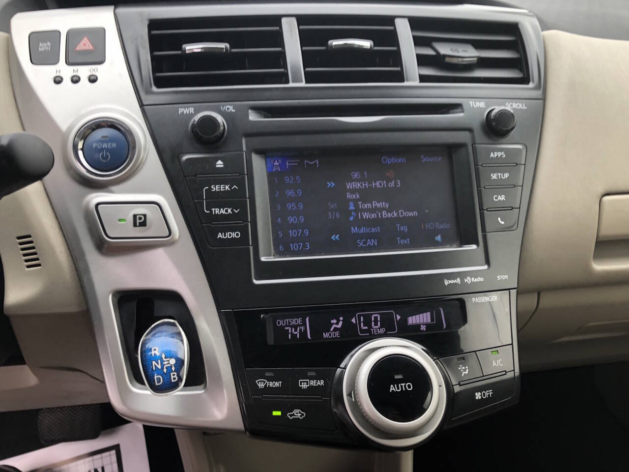 Used 2012 Toyota Prius V Three FWD image 15