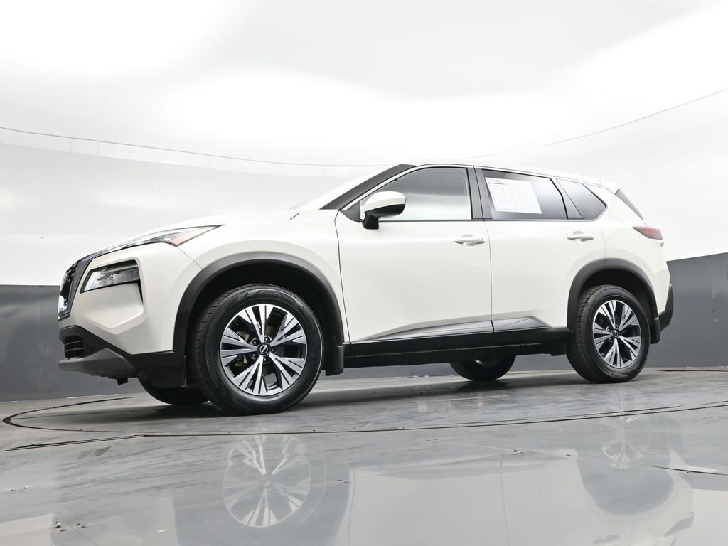 Used 2023 Nissan Rogue SV FWD image 44