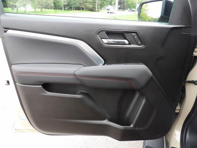 Certified 2024 Chevrolet Colorado Z71 w/ Z71 Convenience Package 2 AWD/4WD image 12