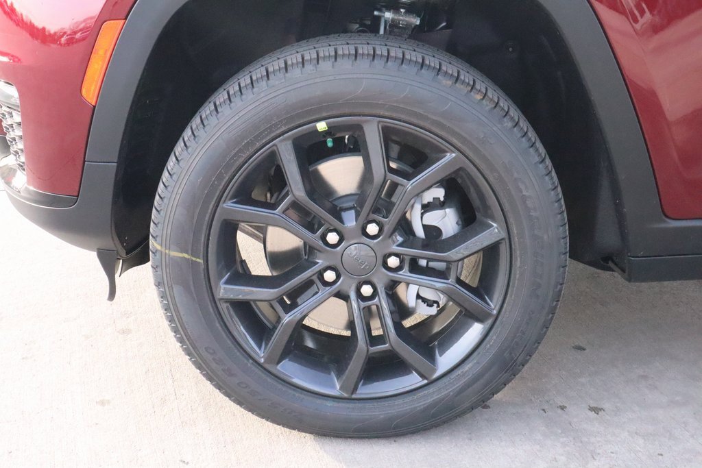 New 2025 Jeep Grand Cherokee L Limited image 21