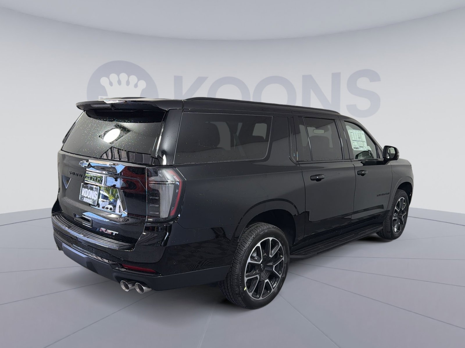 New 2026 Chevrolet Suburban RST w/ Comfort Package AWD/4WD image 7