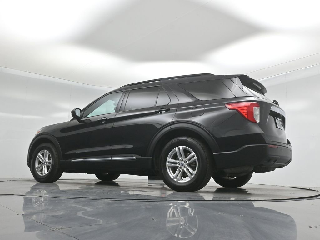 Certified 2022 Ford Explorer XLT image 54