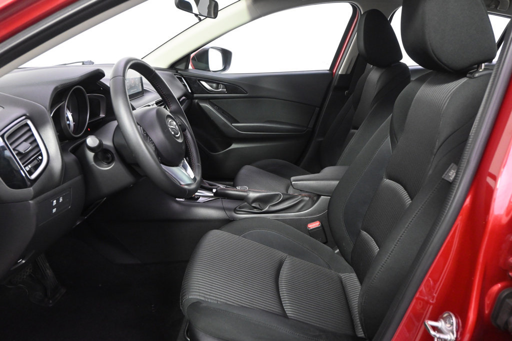 Used 2015 MAZDA MAZDA3 i Touring FWD image 13