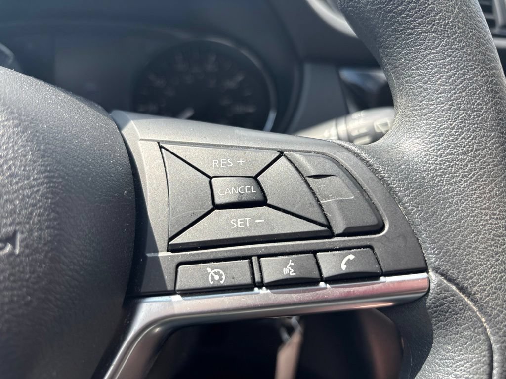 Used 2020 Nissan Rogue Sport S w/ Appearance Package AWD/4WD image 21
