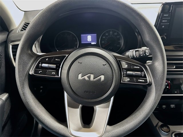 Used 2023 Kia Seltos LX image 18