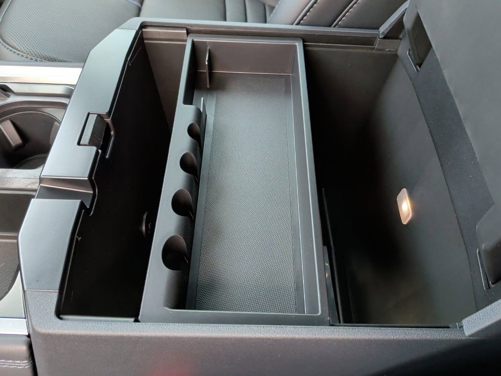 New 2026 Ford F250 Platinum w/ FX4 Off-Road Package image 35