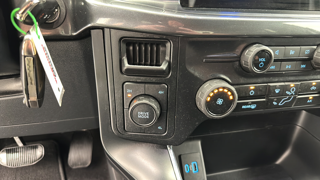 Used 2024 Ford F150 STX w/ STX Black Appearance Package AWD/4WD image 20