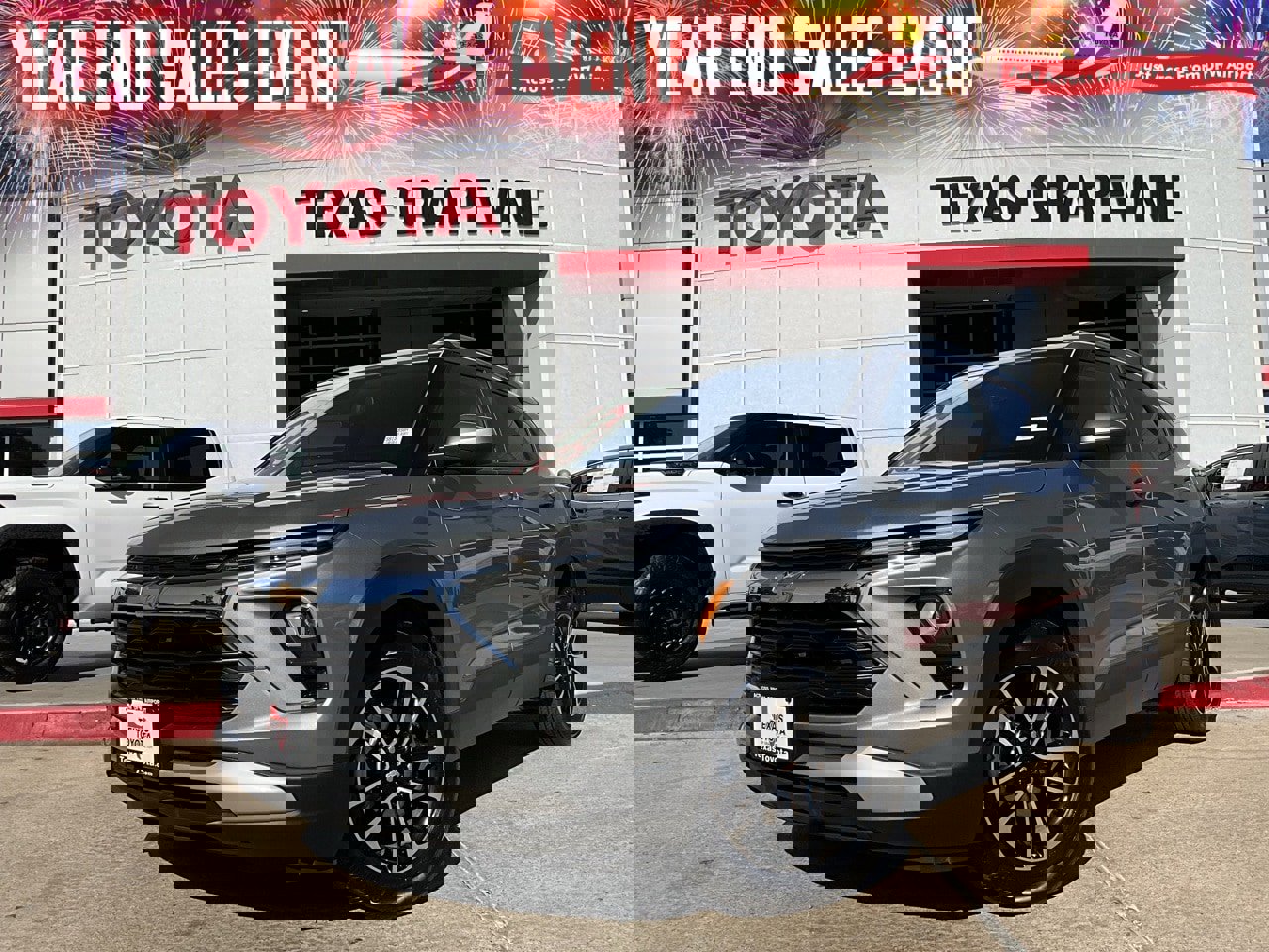 Used 2025 Chevrolet TrailBlazer LT image 1