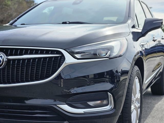 Used 2019 Buick Enclave Premium w/ Experience Buick Package image 9