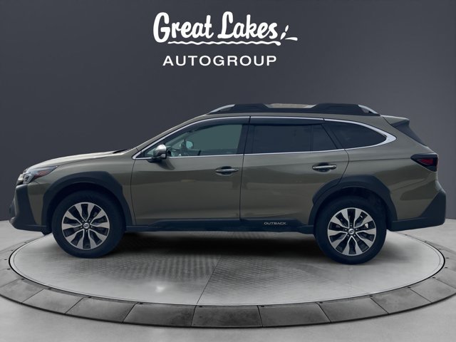 Certified 2025 Subaru Outback Touring XT AWD/4WD image 2