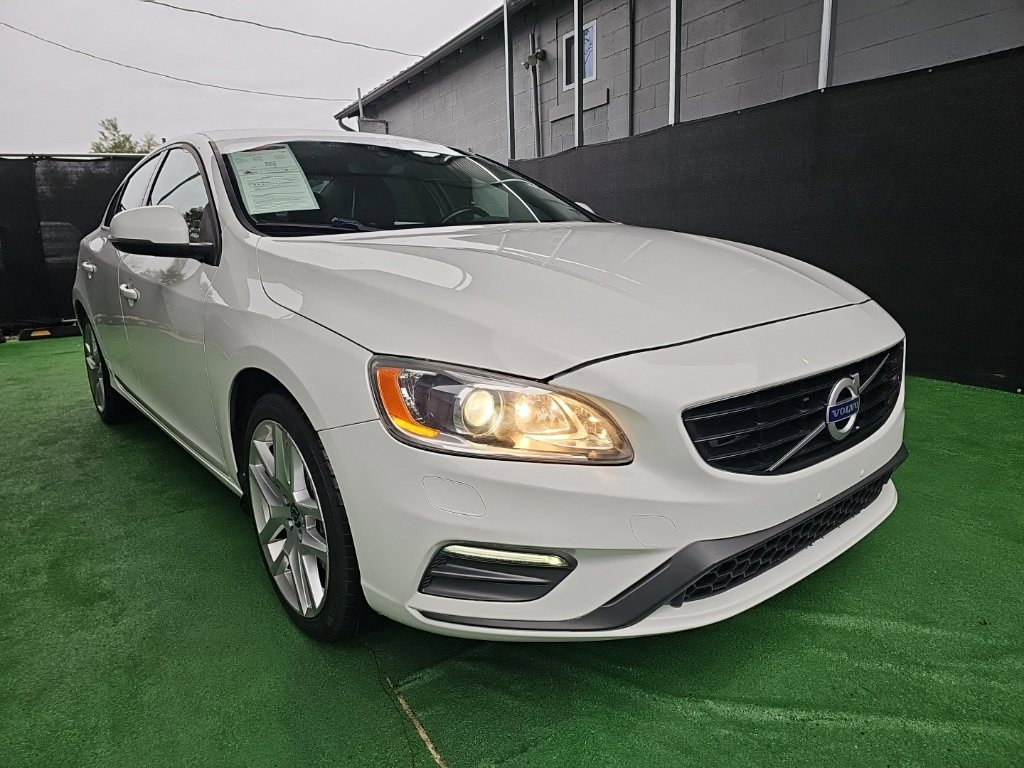 Used 2017 Volvo S60 T5 Dynamic w/ Vision Package AWD/4WD image 1