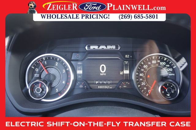 Used 2024 RAM 3500 Tradesman w/ Safety Group image 27