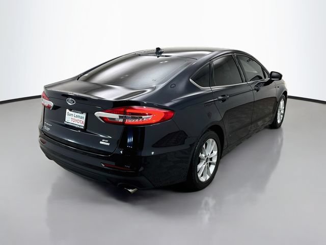 Used 2020 Ford Fusion SE FWD image 7