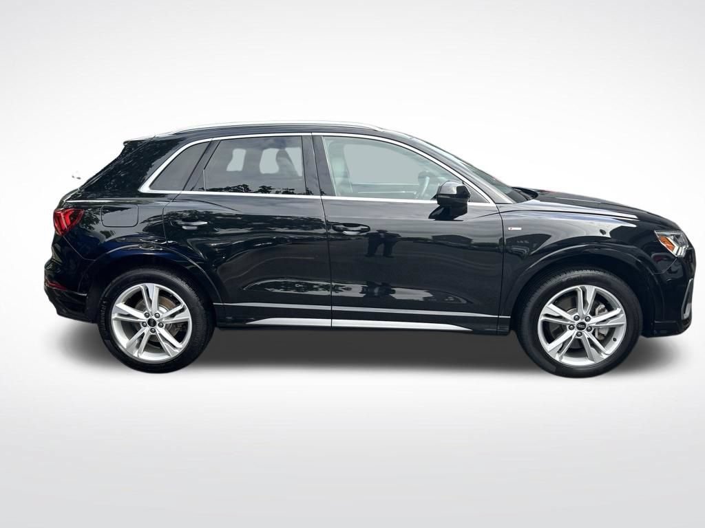 Used 2024 Audi Q3 2.0T Premium Plus AWD/4WD image 6